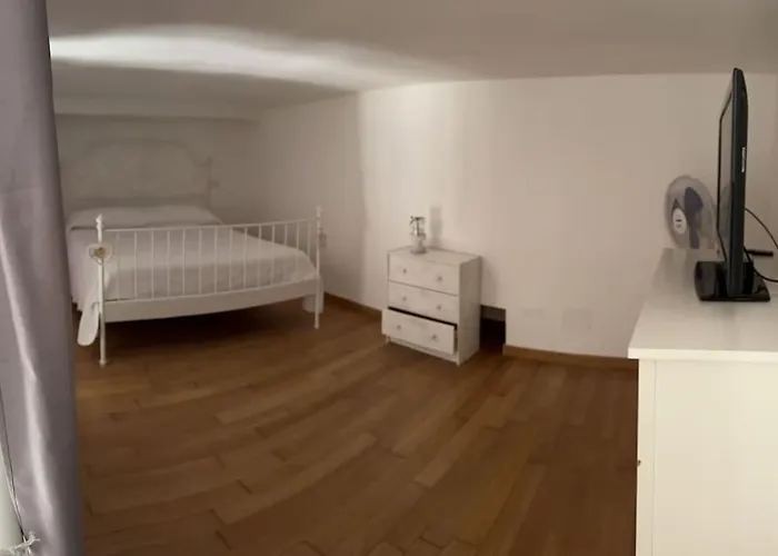 White House Apartment Naples